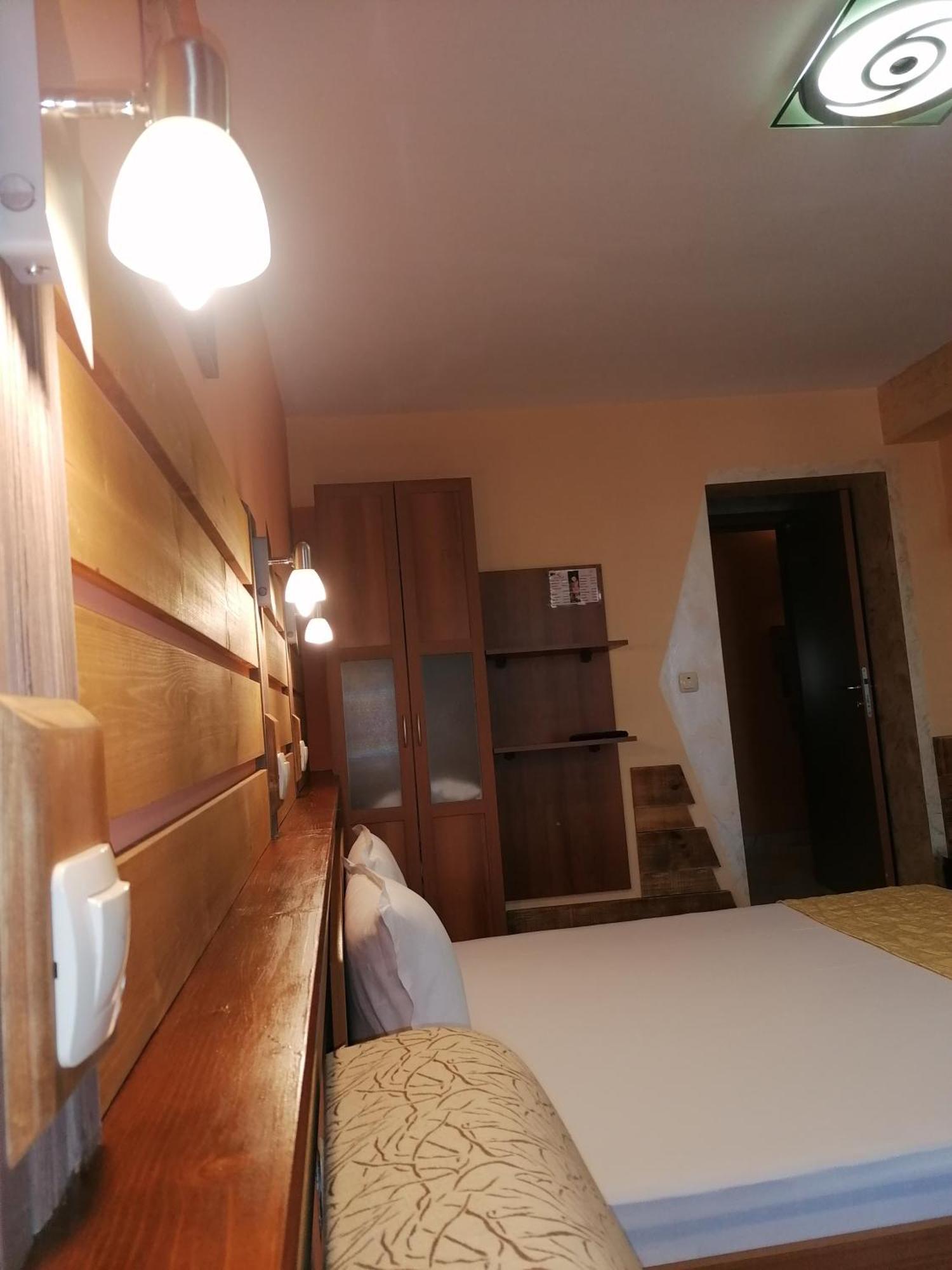 Boutique Guest House Ikonomov Bansko Esterno foto