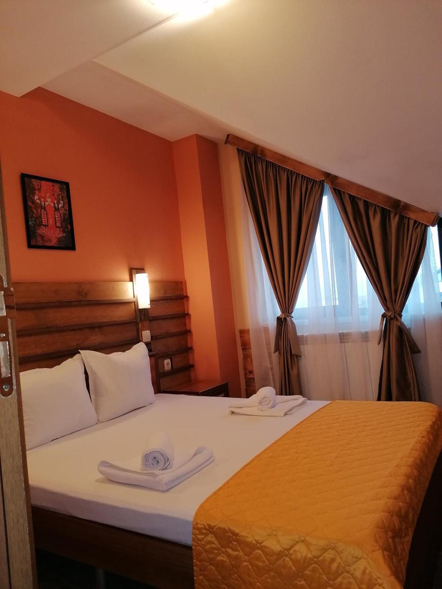 Boutique Guest House Ikonomov Bansko Esterno foto