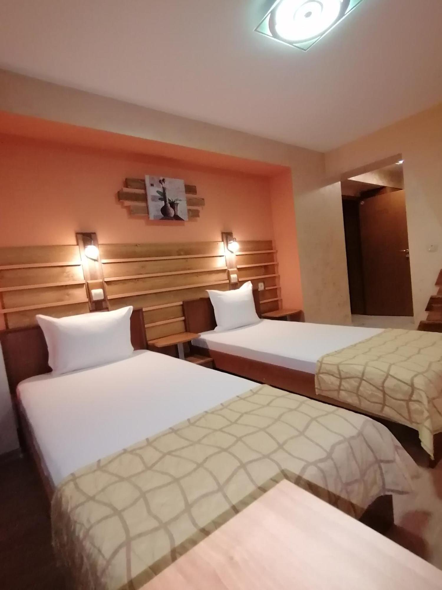 Boutique Guest House Ikonomov Bansko Esterno foto