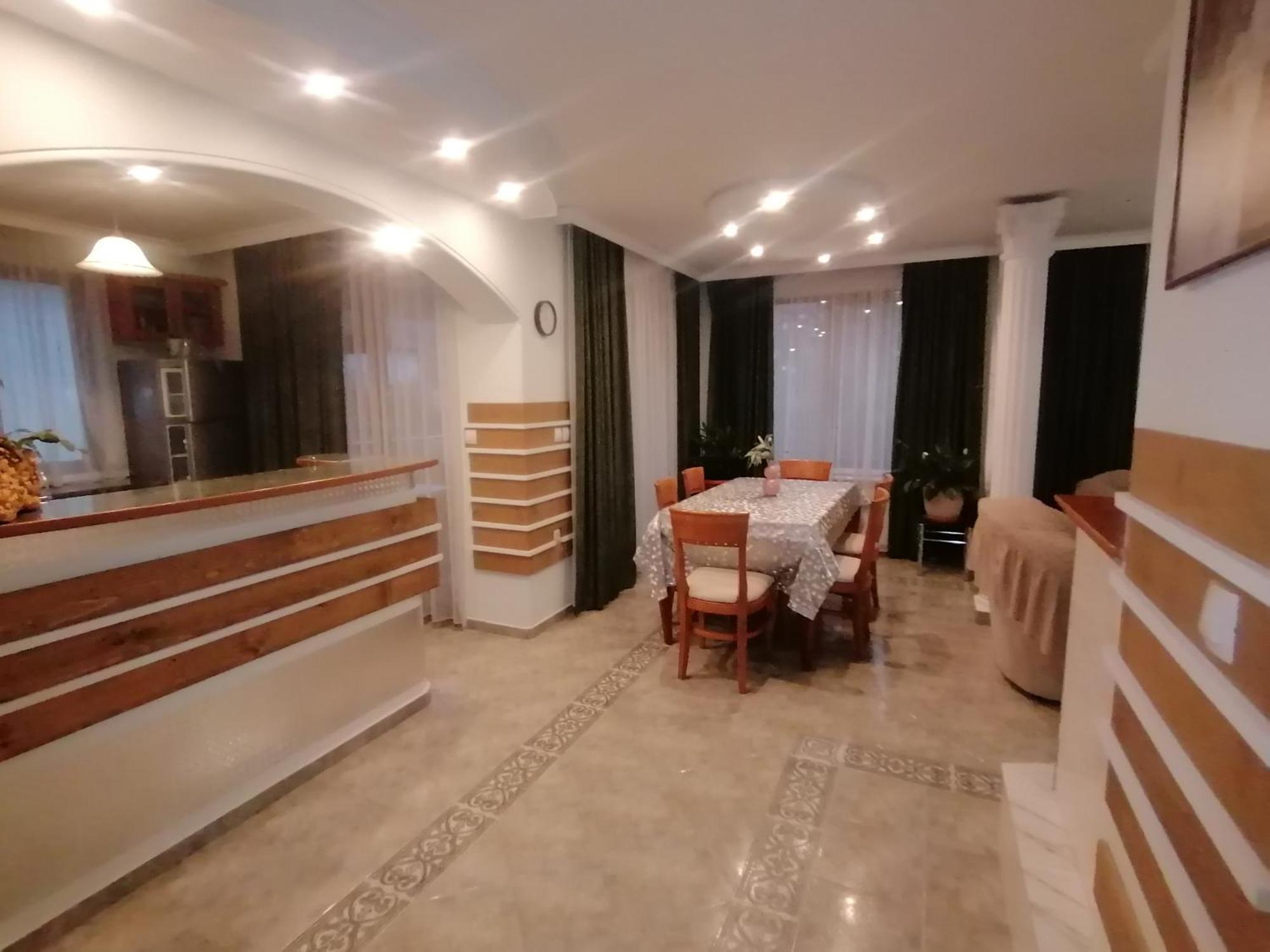 Boutique Guest House Ikonomov Bansko Esterno foto