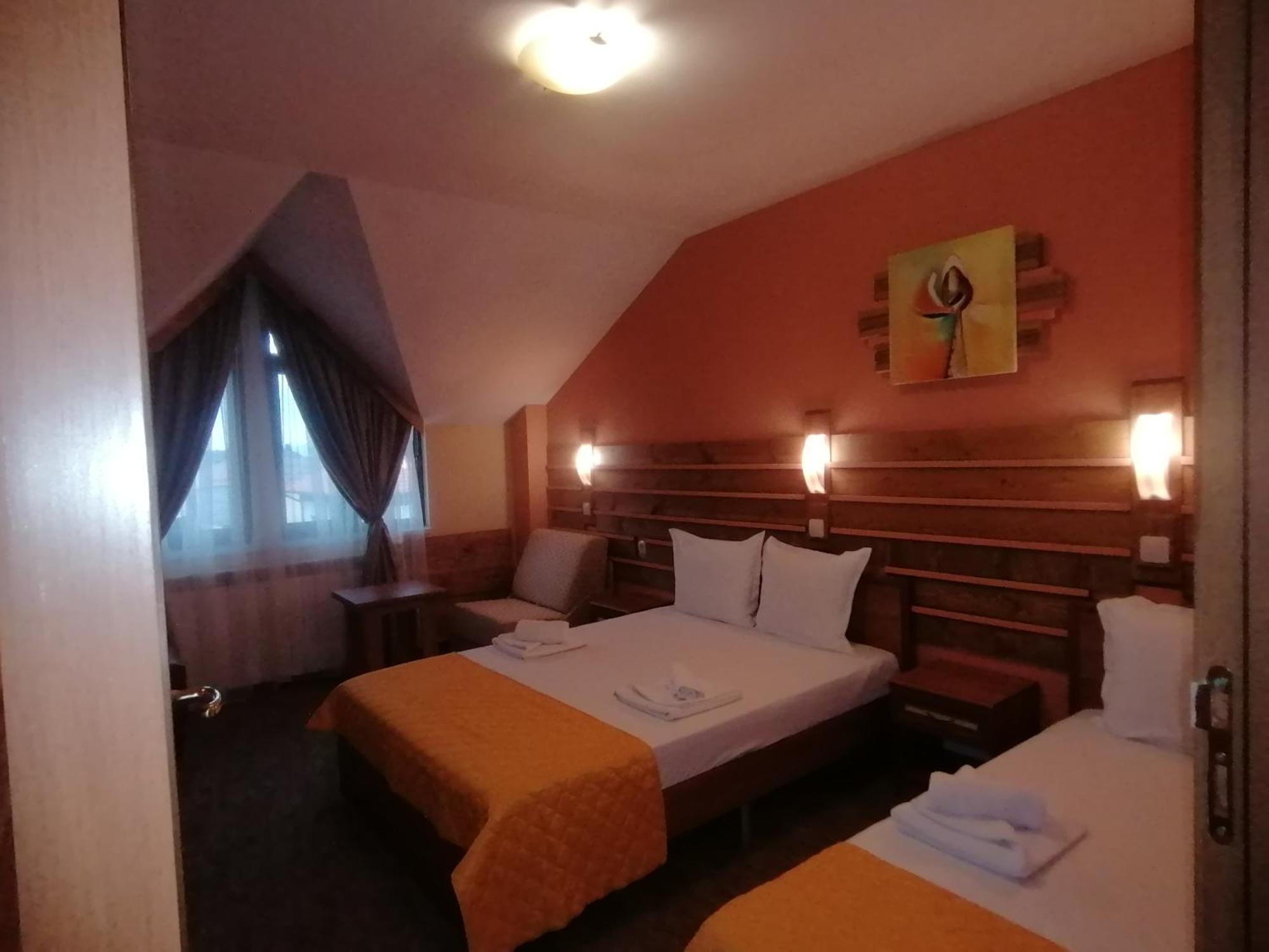 Boutique Guest House Ikonomov Bansko Esterno foto